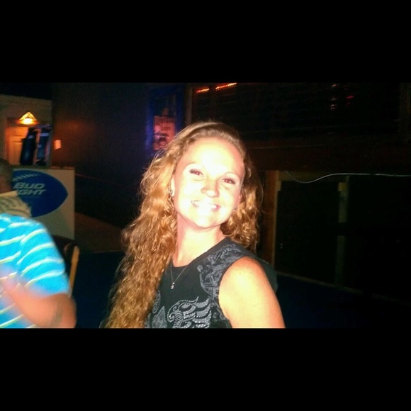 Meet your Posher, Holly - Picture 5 of 9